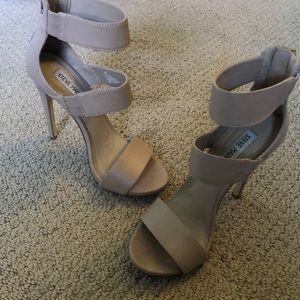 Steve Madden Nude Heals